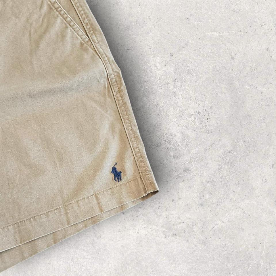 Polo Ralph Lauren Cream Shorts בצבע קרם, מידה XL