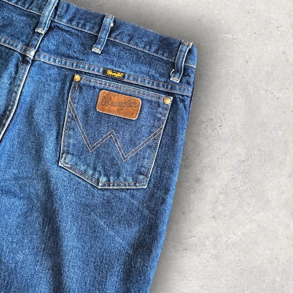 Wrangler Navy Short Jeans W36 – Vintage Summer Denim