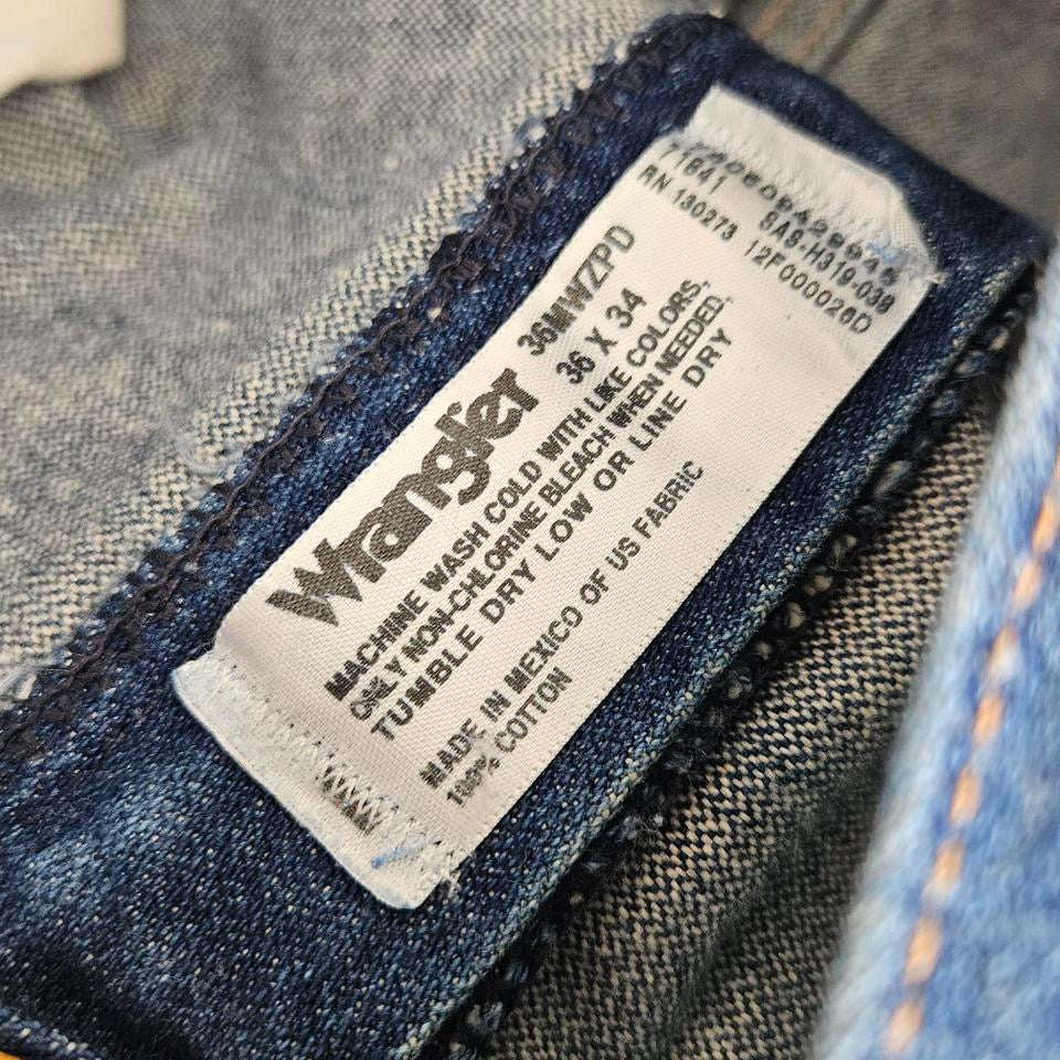 Wrangler Navy Short Jeans W36 – ג'ינס קצר כהה וינטג' במידה רחבה