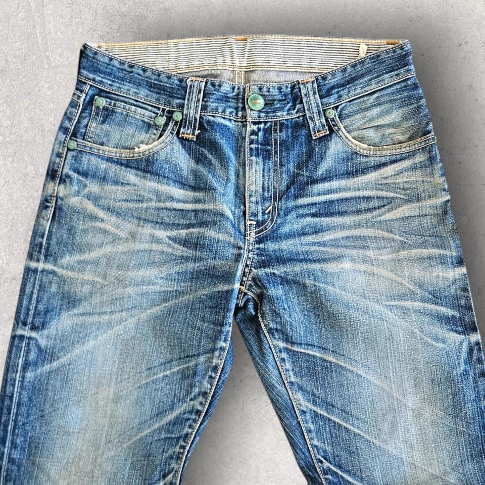 Levi’s Navy Jeans – 34 vintage denim stained front