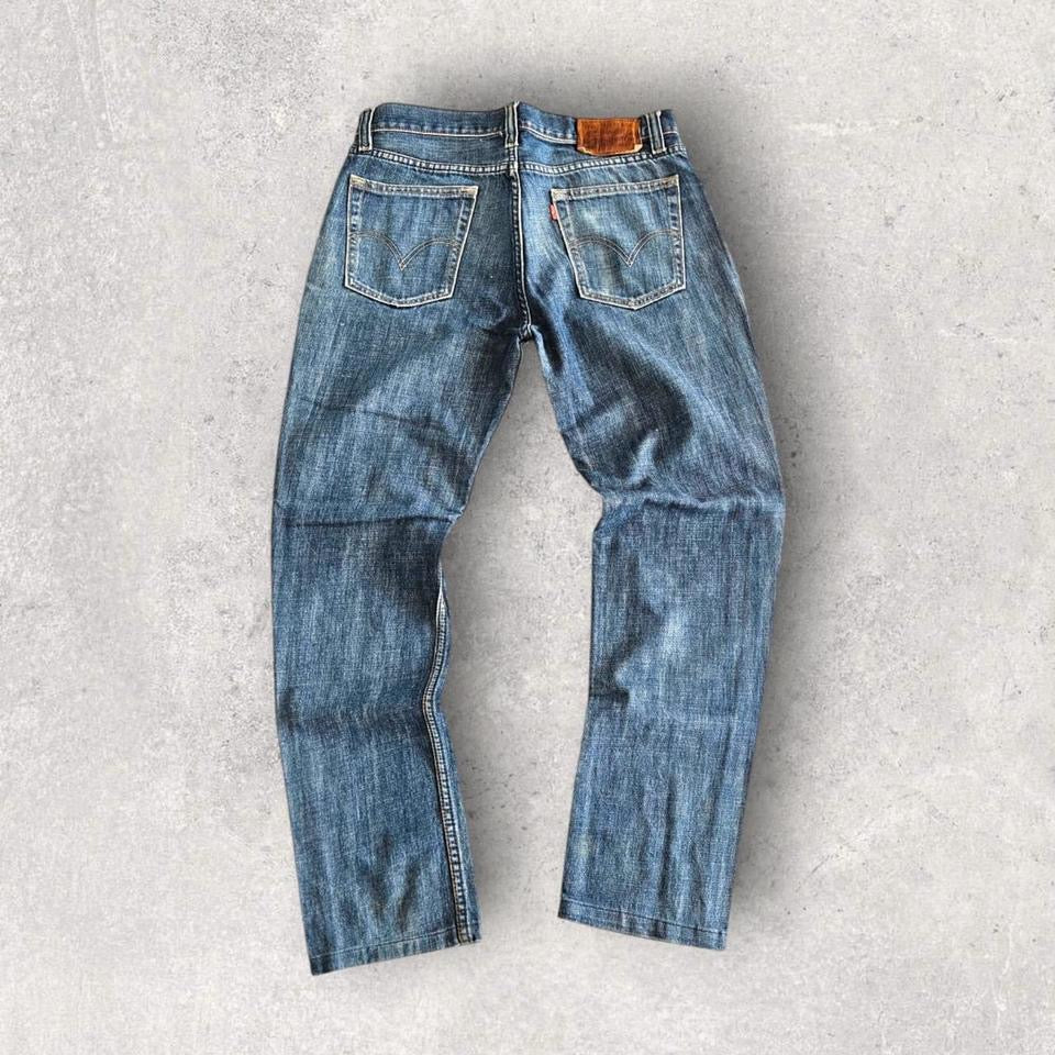 Levi’s Navy Jeans – 32 possibly fake washed blue vintage