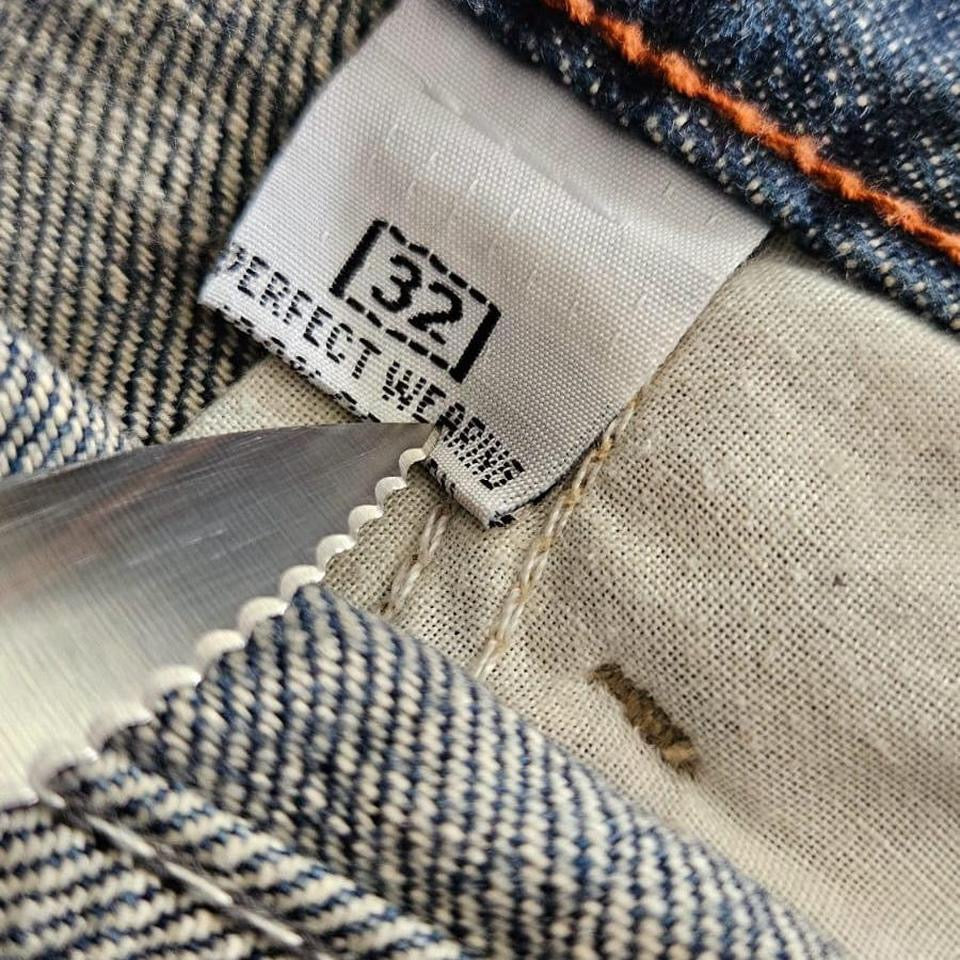 Levi’s Navy Jeans – 32 possibly fake washed blue vintage