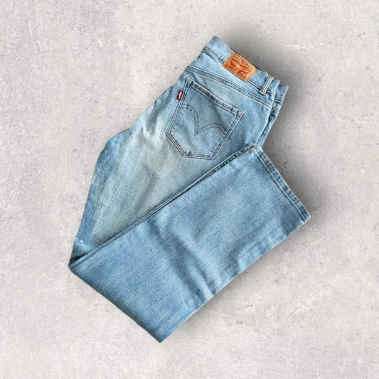 Woman Levi blue jeans 28x30 – vintage second hand denim