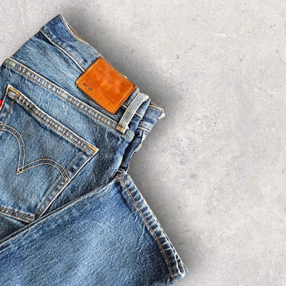 Levi’s 501 Blue Jeans – 27x32 vintage denim with front stains