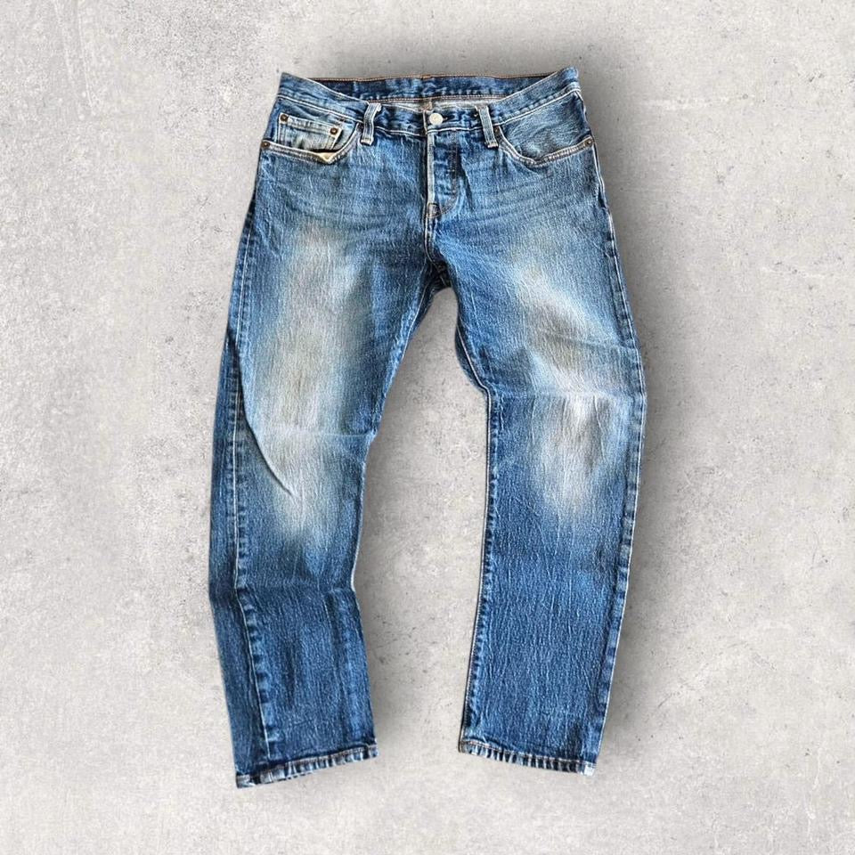 Levi’s 501 Blue Jeans – 27x32 vintage denim with front stains