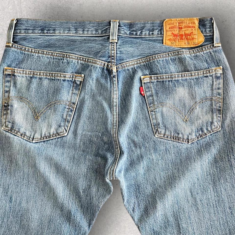 Levi’s 501 Navy Jeans 36x30 – dark blue vintage denim straight fit
