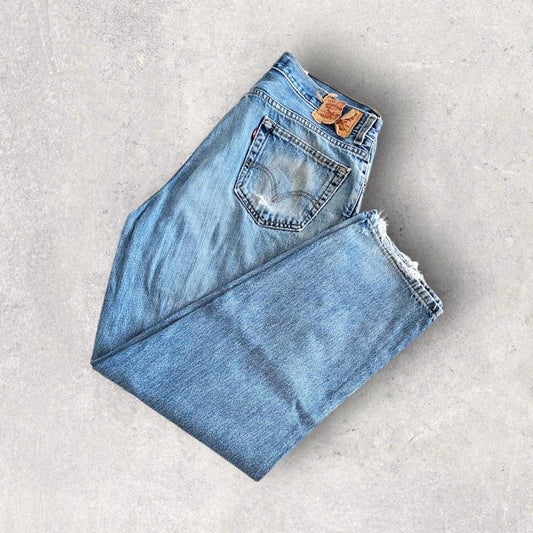 Levi’s 560 Baggy Blue Jeans 36x32 – loose fit vintage denim