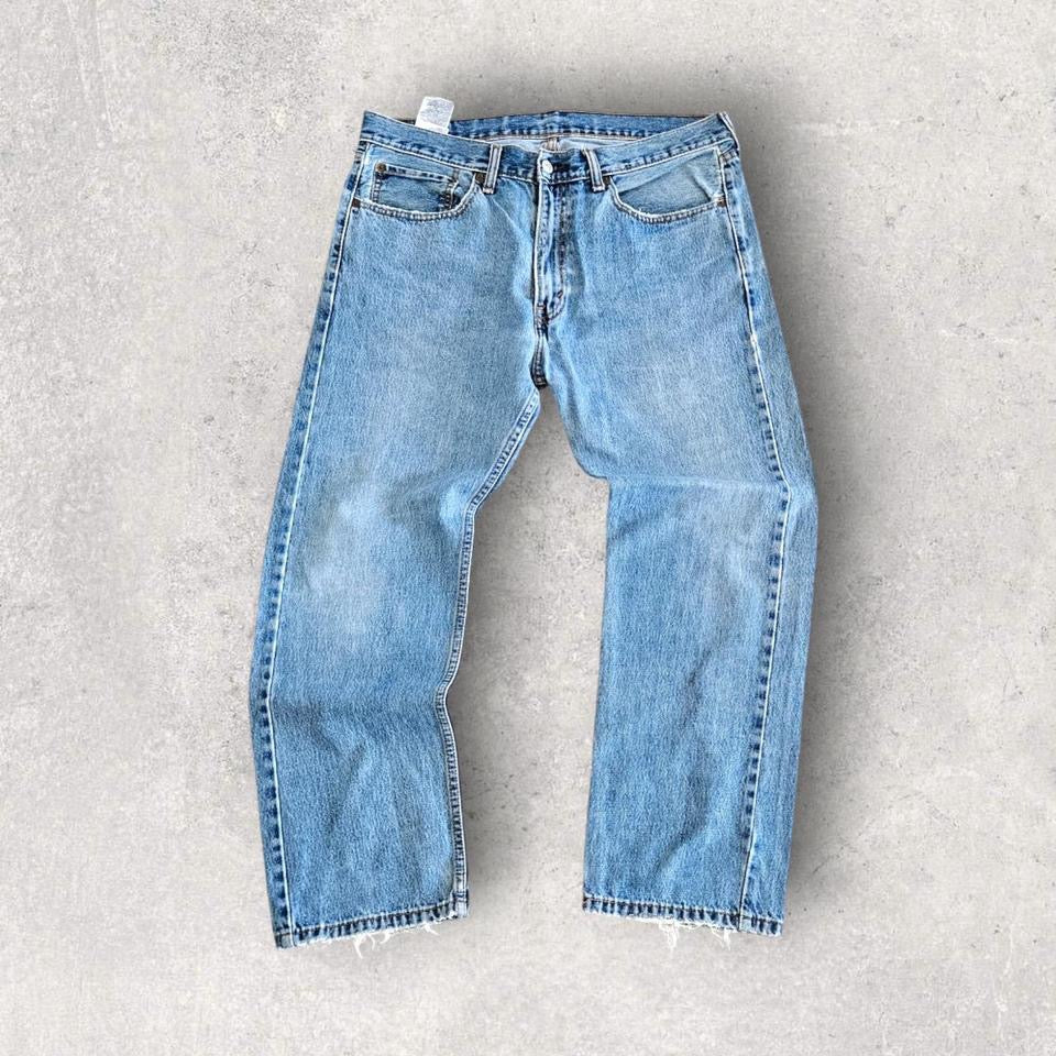 Levi’s 505 blue jeans 36x30 – vintage straight fit denim
