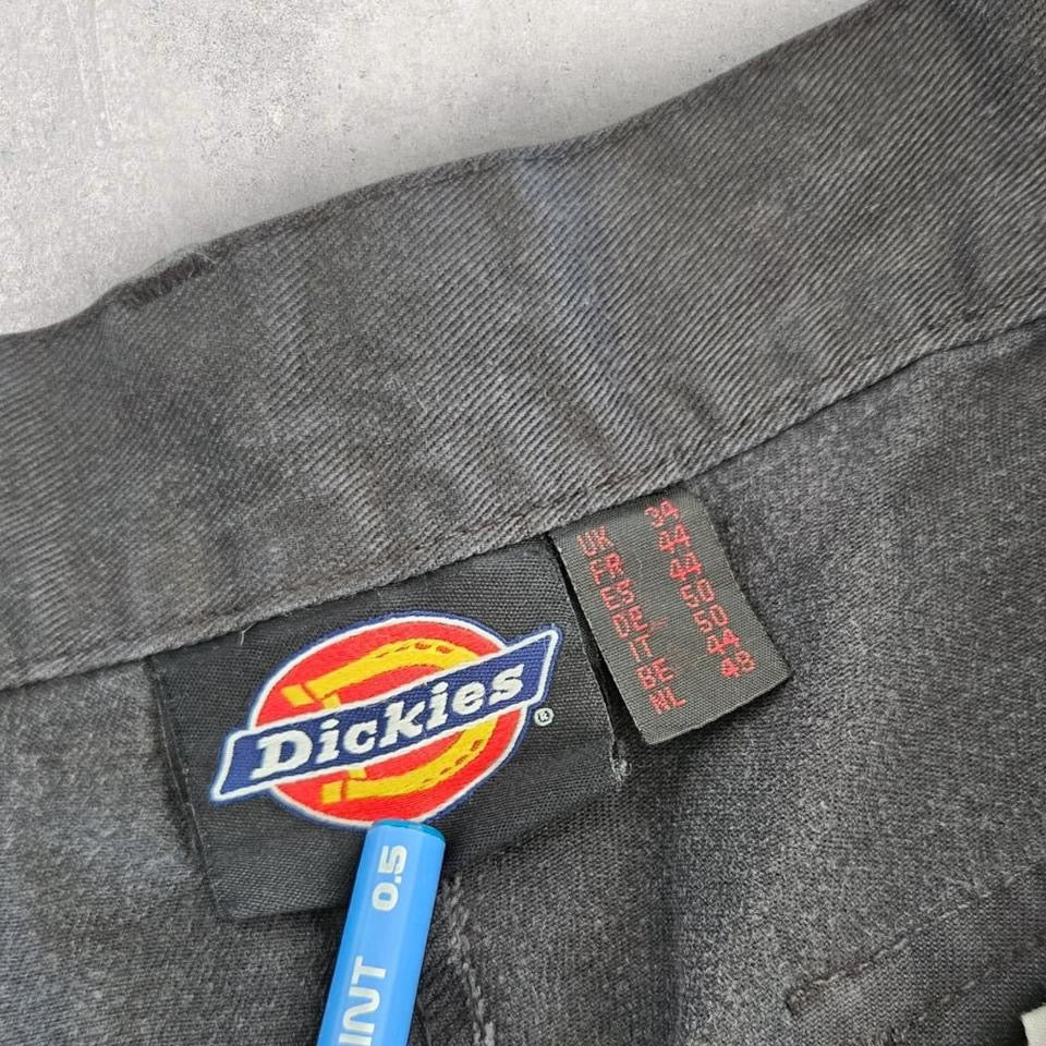 Dickies black cargo shorts W34 vintage streetwear