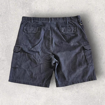 Dickies Black Cargo Shorts בצבע שחור, מידה W42
