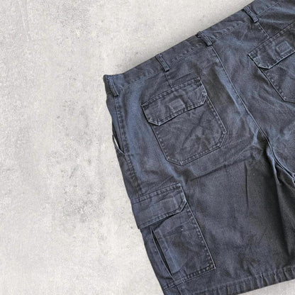 Dickies Black Workwear Cargo Shorts בצבע שחור, מידה W40