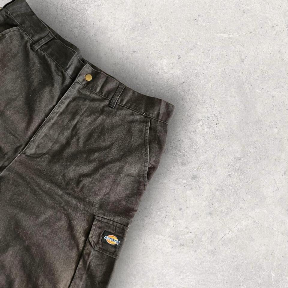 Dickies Black Cargo Workwear Shorts בצבע שחור, מידה W36