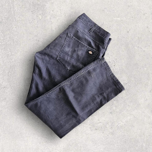 Dickies Black ‘Flex’ Workwear Pants – 32x30 – vintage black work pants with stains and a hole