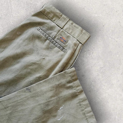 Dickies 874 Workwear Chino Pants 34x32 – used vintage paint-stained chino work pants
