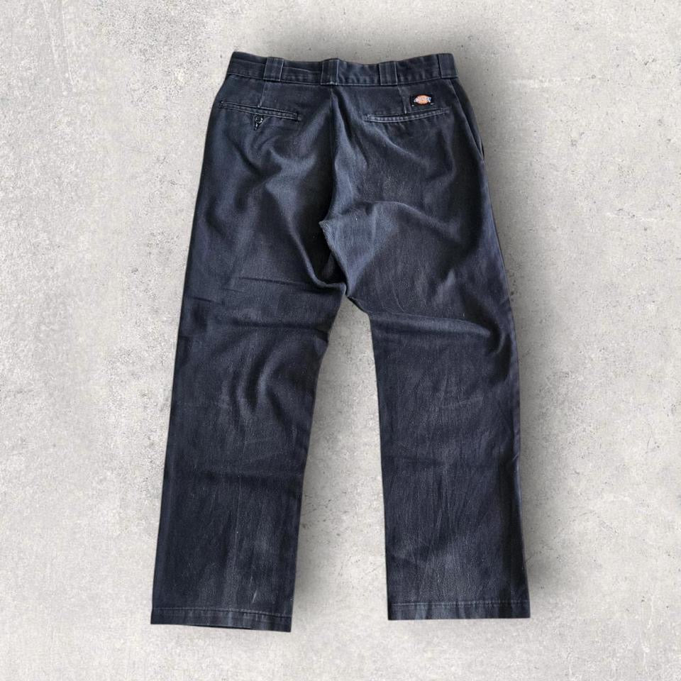 Dickies 874 Black Trousers 33x30 – classic black work pants with light wear and small hole