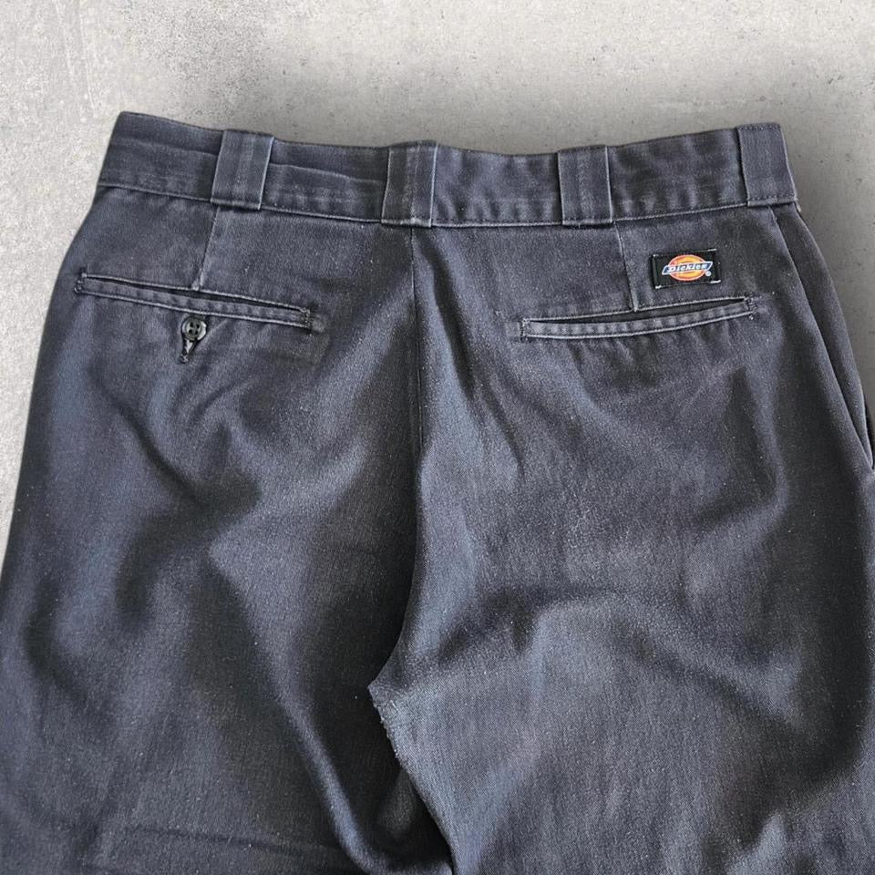 Dickies 874 Black Trousers 33x30 – classic black work pants with light wear and small hole