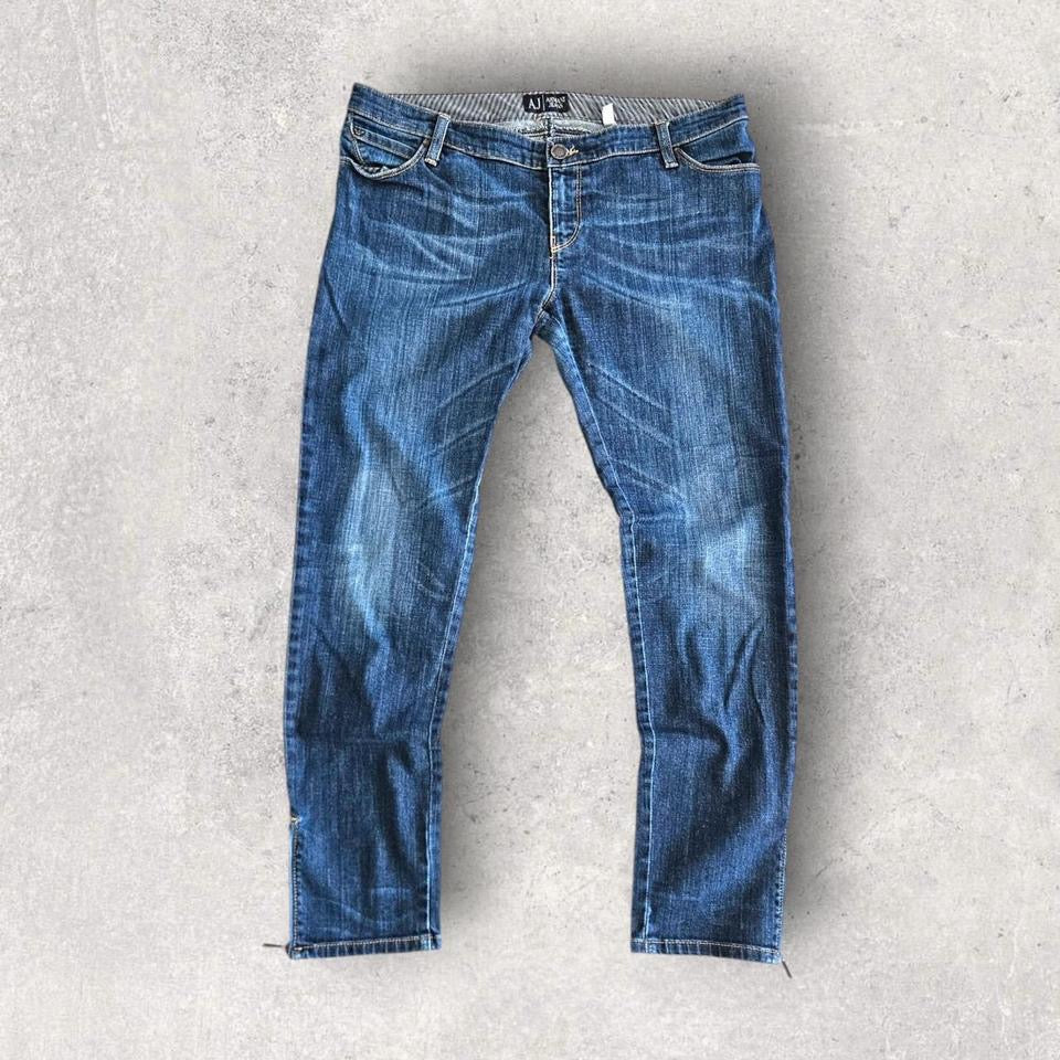 Armani Navy Jeans for Men W30 with Zippered Heels – Slim Fit