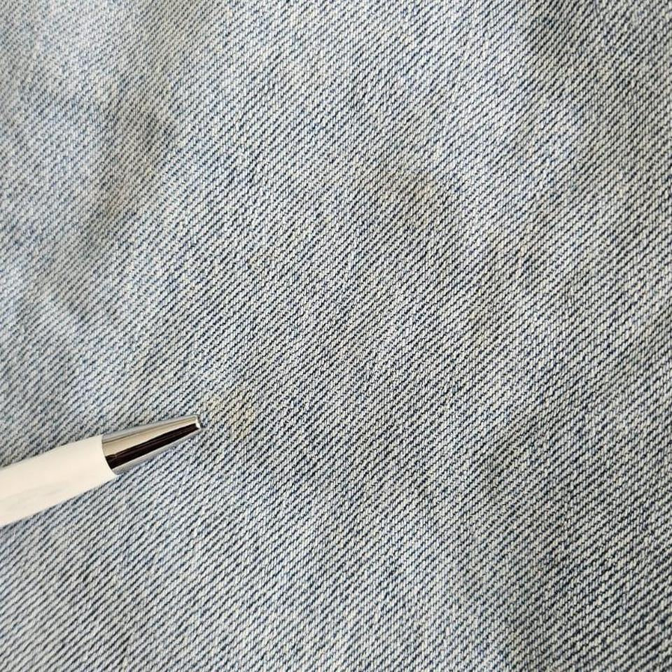 Levi's 550 Short Baggy Jeans – Vintage Distressed Denim Shorts