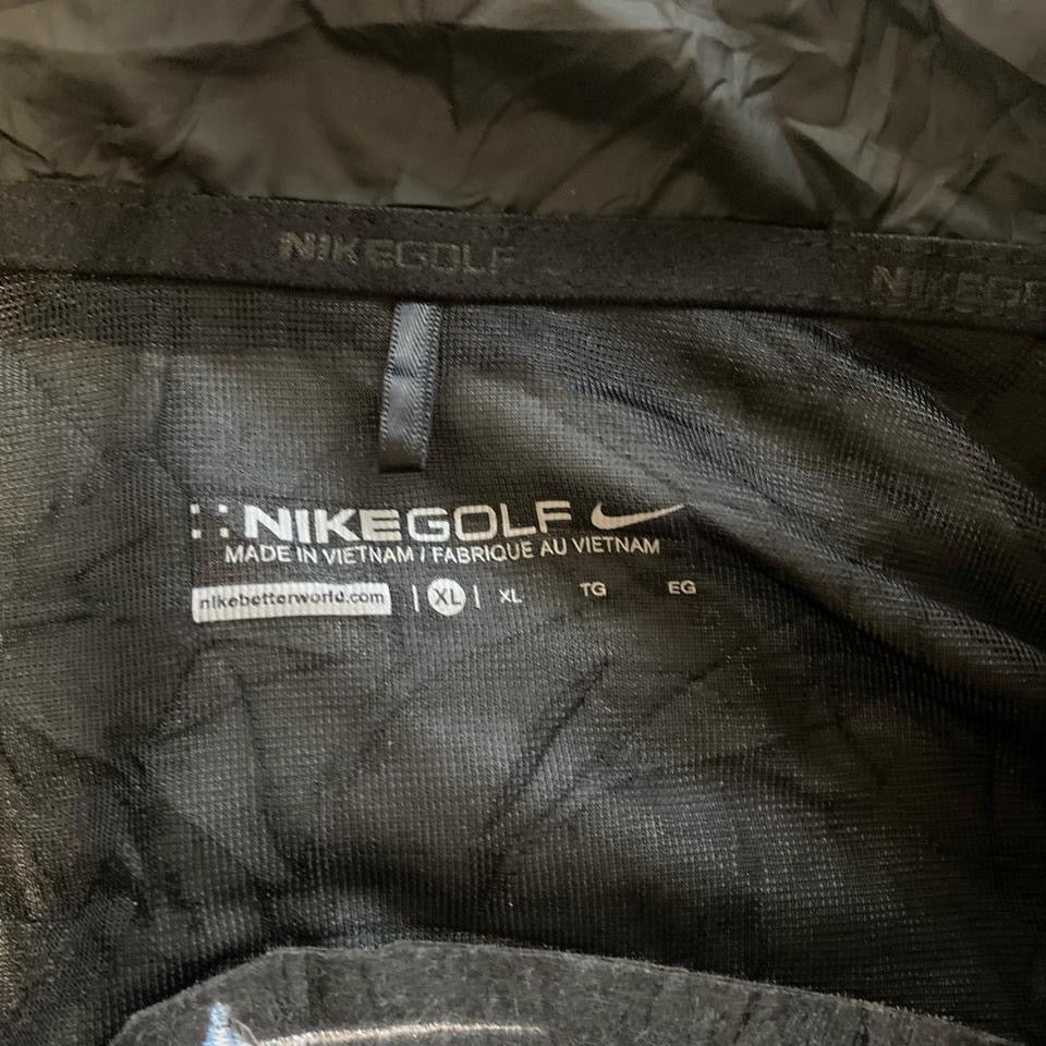 מעיל רוח אפור כהה Nike Golf עם רבע רוכסן במידה XL ארוך