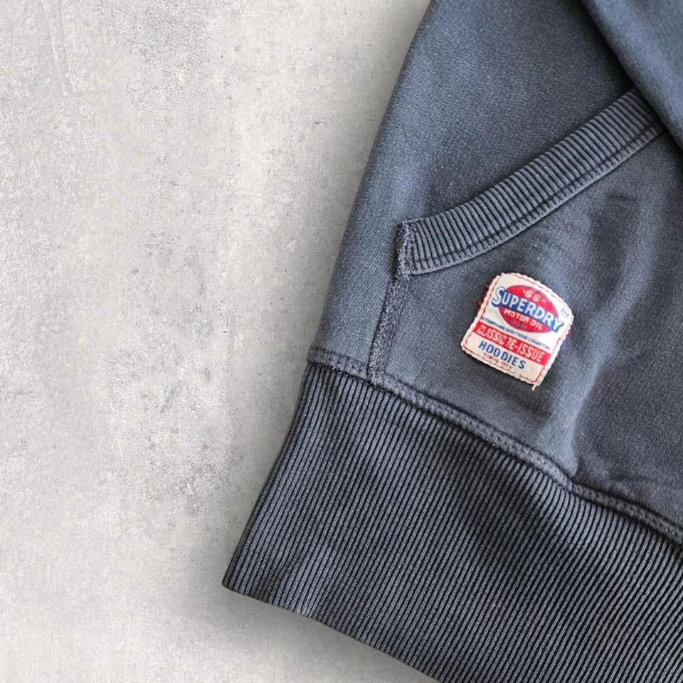הודי כחול כהה של Superdry במידה S