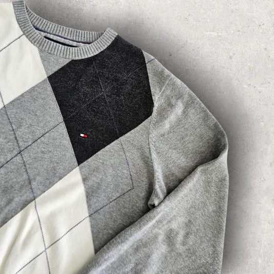 סוודר Tommy Hilfiger קלאסי מידה S במצב שמור