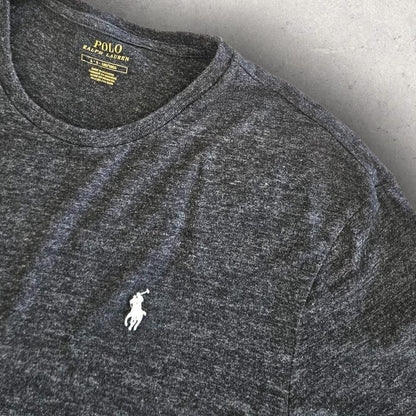 Polo Ralph Lauren Black Faded T-shirt - M Polo Ralph Lauren Black Faded T-shirt - M Lizard Vintage Clothes 70.00 NIS Uncategorized