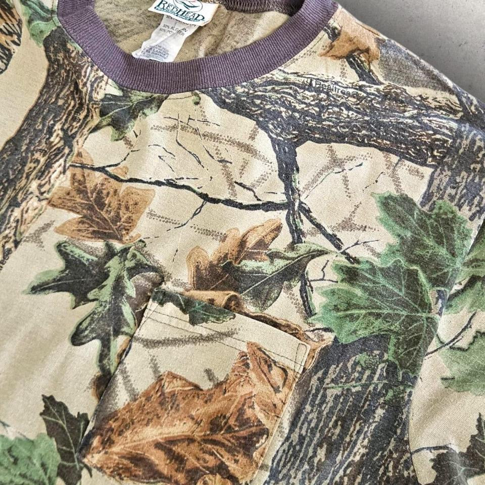 Vintage RedHead Realtree Camo T-shirt - XL Vintage RedHead Realtree Camo T-shirt - XL 90.00 NIS Lizard Vintage Clothes T-Shirts