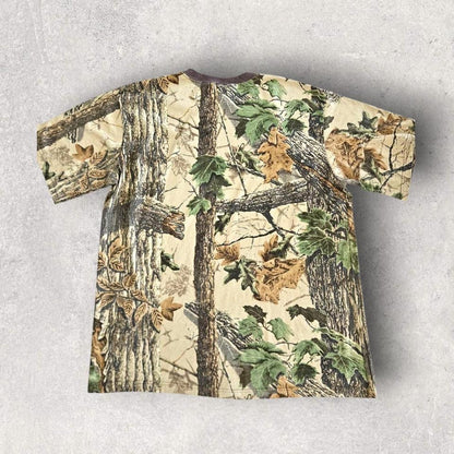 Vintage RedHead Realtree Camo T-shirt - XL Vintage RedHead Realtree Camo T-shirt - XL 90.00 NIS Lizard Vintage Clothes T-Shirts