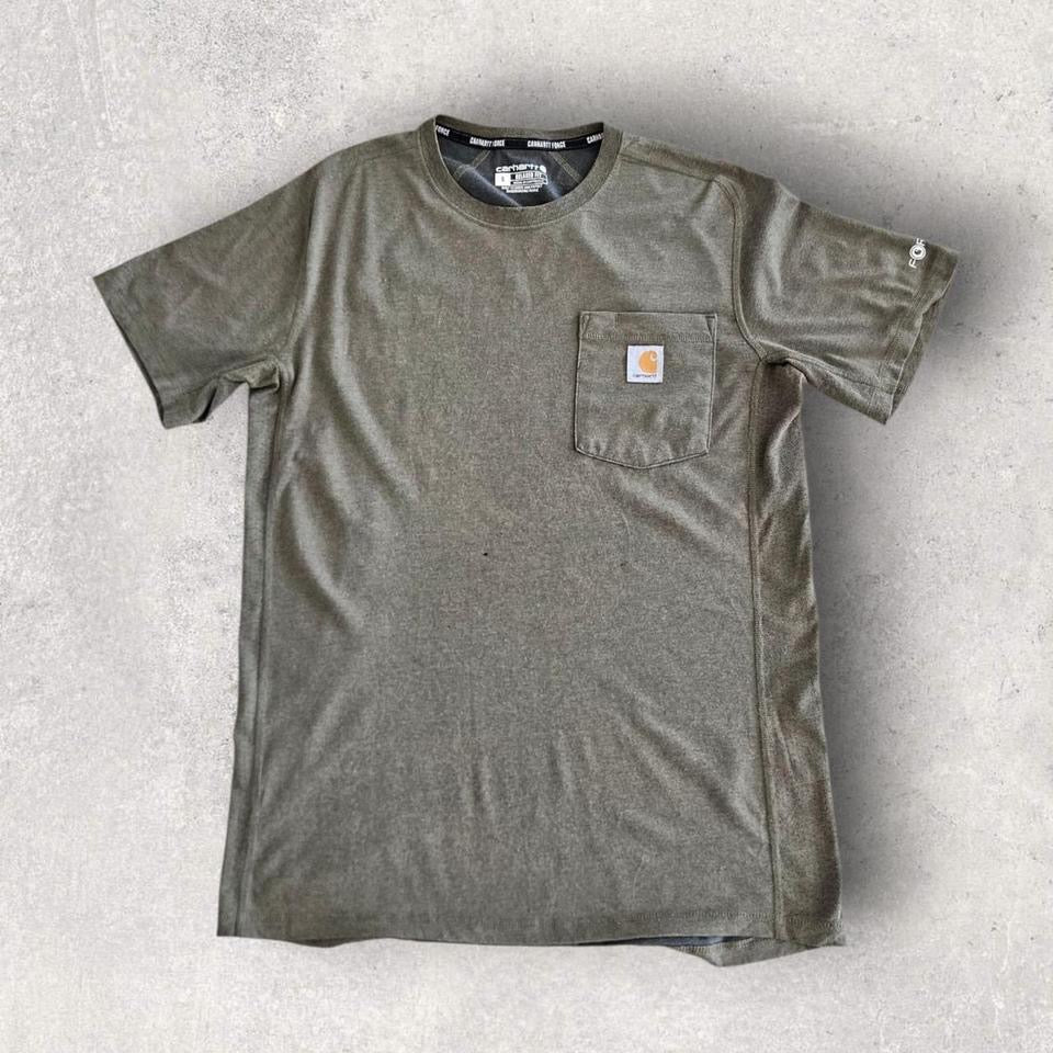Carhartt Green Pocket Tee - M Carhartt Green Pocket Tee - M 100.00 NIS Lizard Vintage Clothes T-Shirts