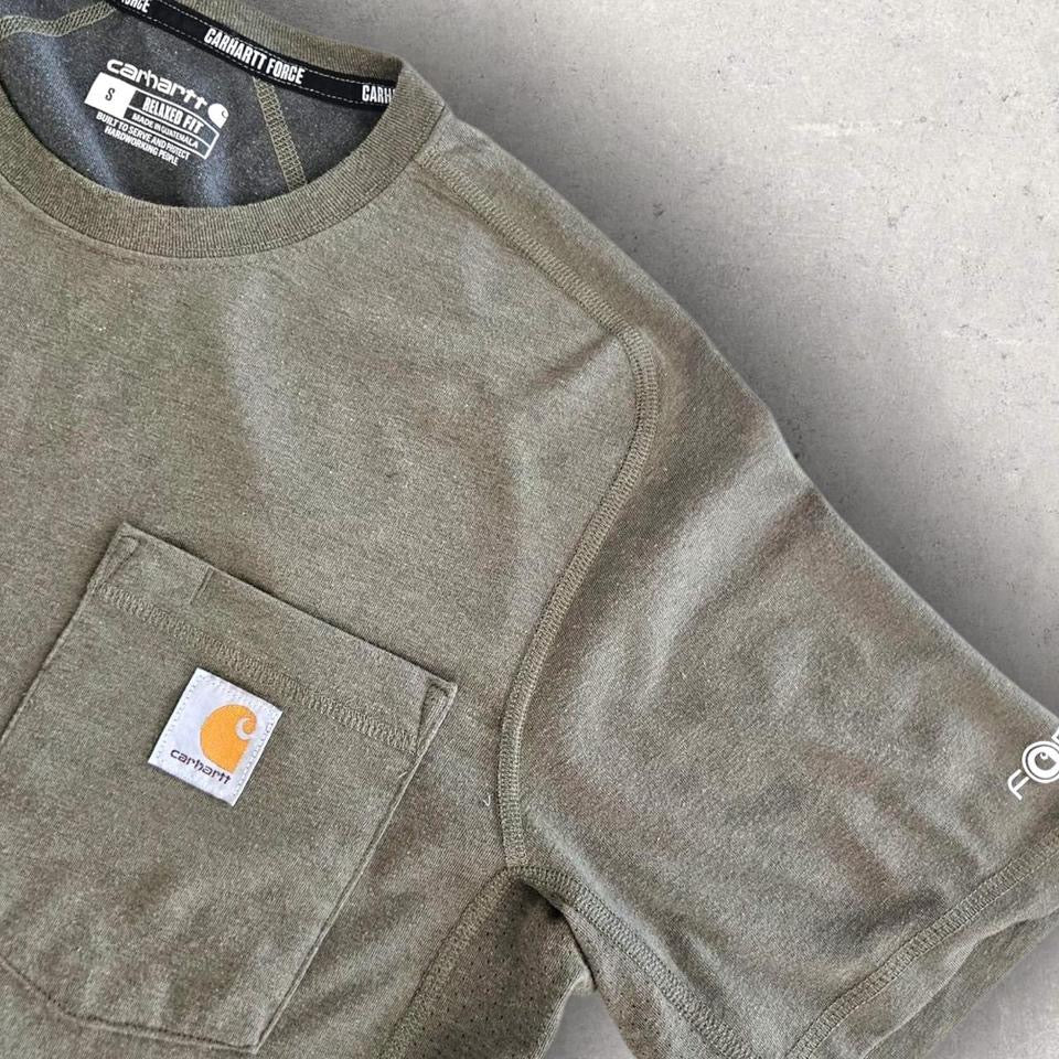 Carhartt Green Pocket Tee - M Carhartt Green Pocket Tee - M 100.00 NIS Lizard Vintage Clothes T-Shirts