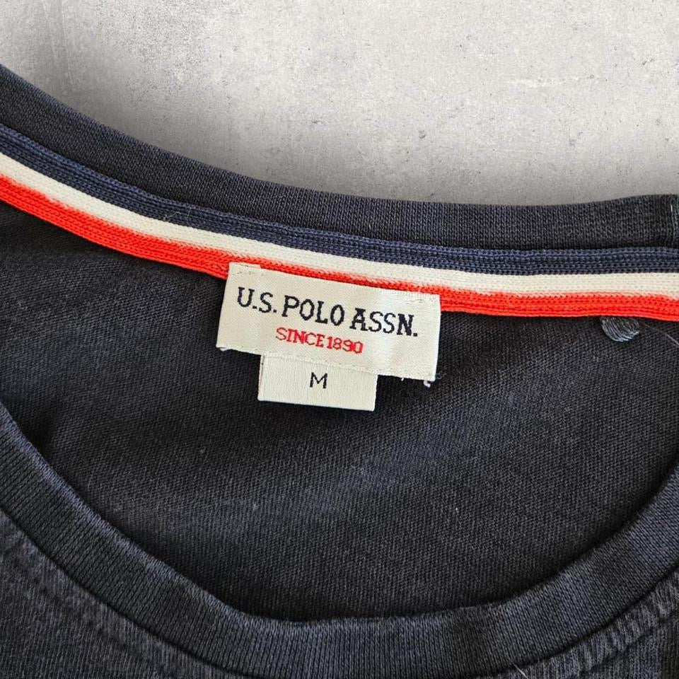 US.Polo ASSN. navy Logo Tee - S US.Polo ASSN. navy Logo Tee - S 70.00 NIS Lizard Vintage Clothes T-Shirts