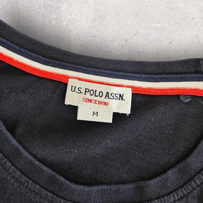 US.Polo ASSN. navy Logo Tee - S US.Polo ASSN. navy Logo Tee - S 70.00 NIS Lizard Vintage Clothes T-Shirts