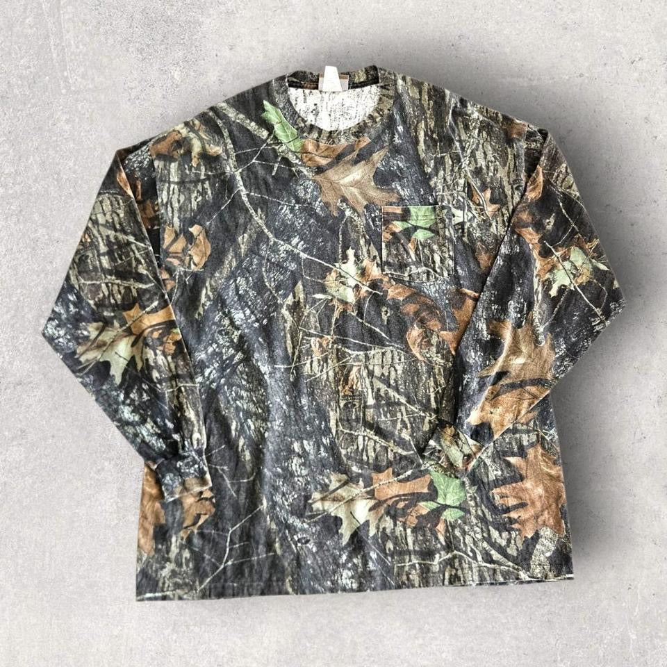 Vintage Jerzees Real Tree Camo Tee - XL Vintage Jerzees Real Tree Camo Tee - XL T-Shirts 135.00 NIS Lizard Vintage Clothes