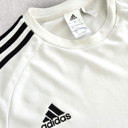 Adidas White Dri Fit T-shirt - L Adidas White Dri Fit T-shirt - L T-Shirts 50.00 NIS Lizard Vintage Clothes