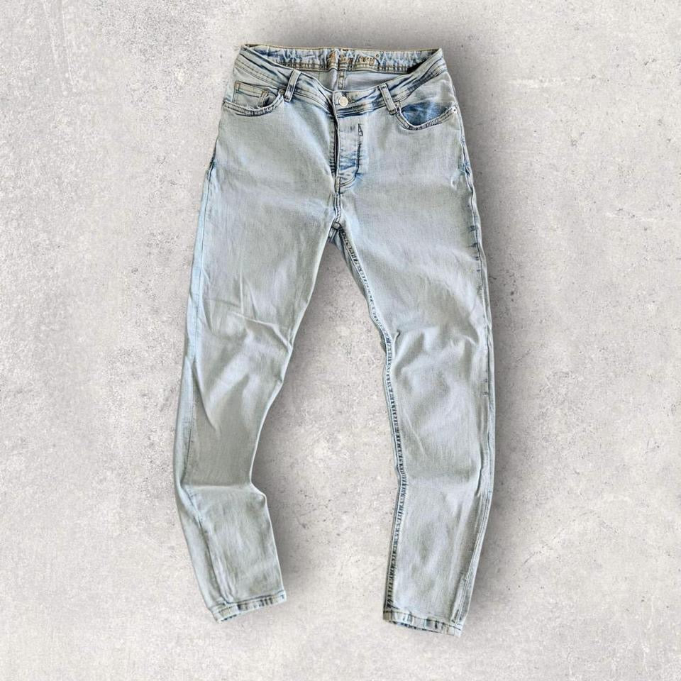 Mania Jeans Washed Jeans - W31 Jeans 30.00 NIS Mania Jeans Washed Jeans - W31 Lizard Vintage Clothes