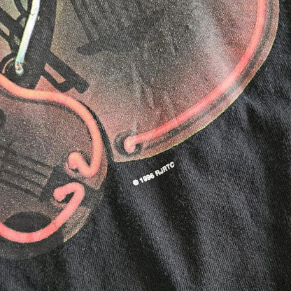 Vintage 1996 Black Pocket T-shirt - L T-Shirts 90.00 NIS Vintage 1996 Black Pocket T-shirt - L Lizard Vintage Clothes