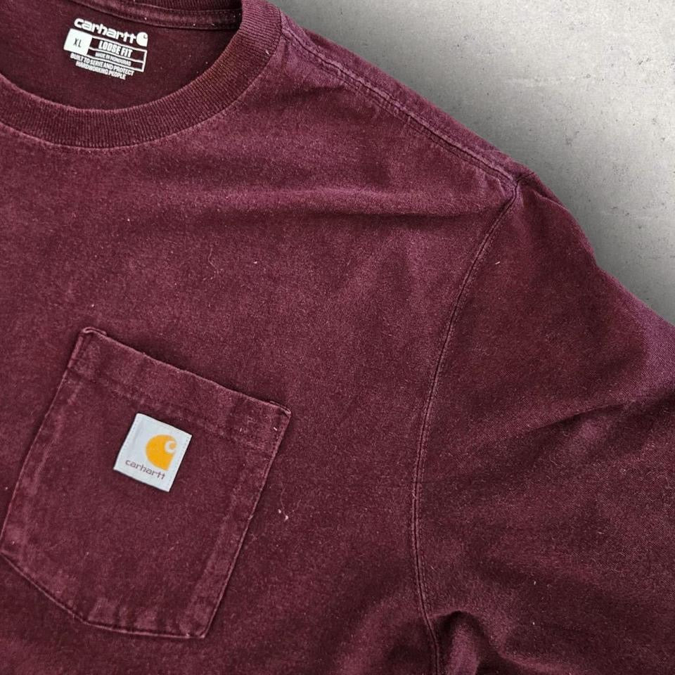 Carhartt Red Pocket T-shirt - XL T-Shirts 100.00 NIS Carhartt Red Pocket T-shirt - XL Lizard Vintage Clothes