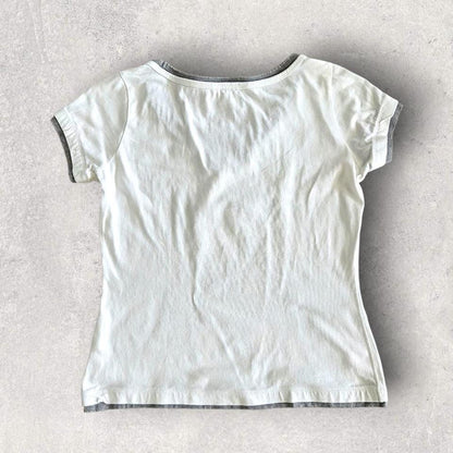 Vintage Champion Woman’s White T-shirt - S T-Shirts 65.00 NIS Vintage Champion Woman’s White T-shirt - S Lizard Vintage Clothes