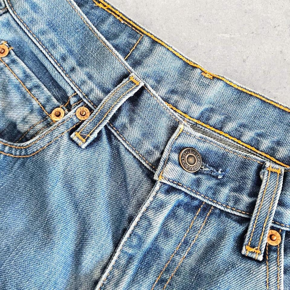 Levi’s 544 Blue Short Jeans - W28 Denim Shorts Lizard Vintage Clothes 100.00 NIS Levi’s 544 Blue Short Jeans - W28