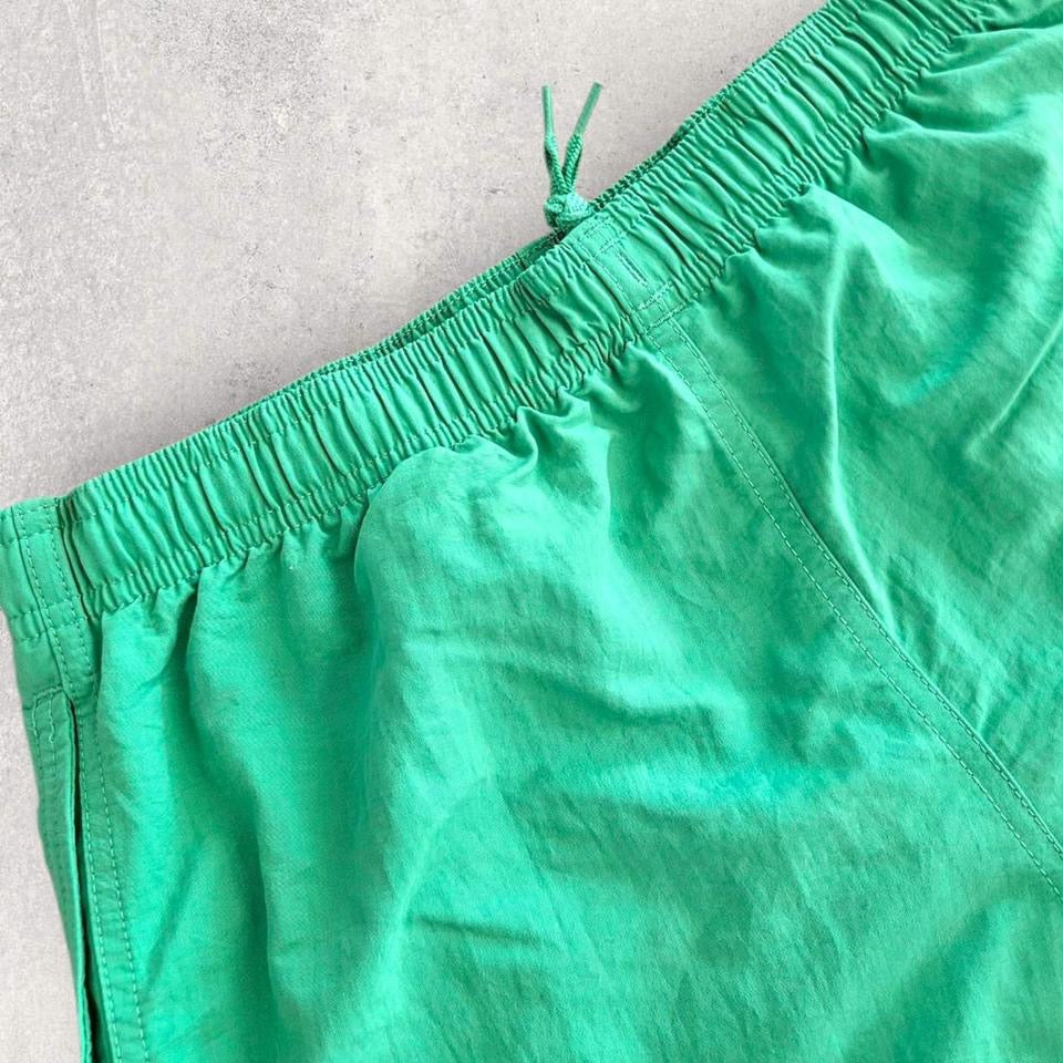 Patagonia Green Nylon Shorts - XL Patagonia Green Nylon Shorts - XL Jogger Shorts Lizard Vintage Clothes