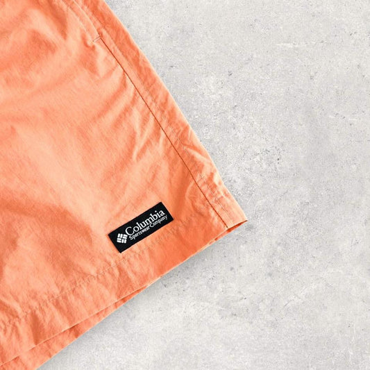 Columbia Short Orange Pants - M Columbia Short Orange Pants - M Jogger Shorts Lizard Vintage Clothes