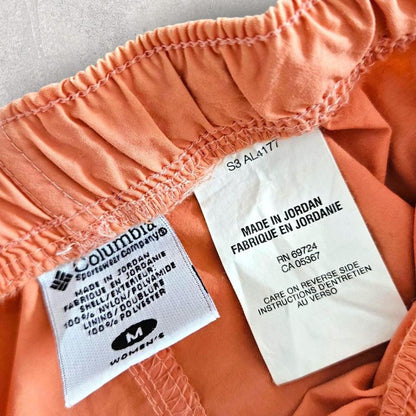 Columbia Short Orange Pants - M Columbia Short Orange Pants - M Jogger Shorts Lizard Vintage Clothes