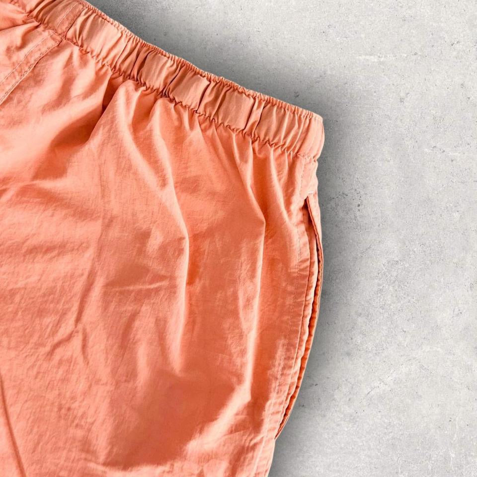 Columbia Short Orange Pants - M Columbia Short Orange Pants - M Jogger Shorts Lizard Vintage Clothes