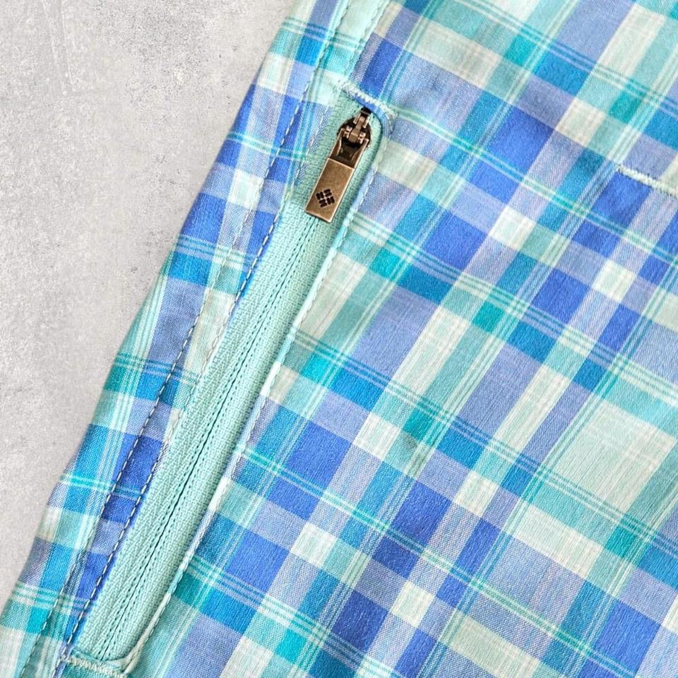 Columbia Blue Short Pants 60.00 NIS Columbia Blue Short Pants Lizard Vintage Clothes Short Trousers