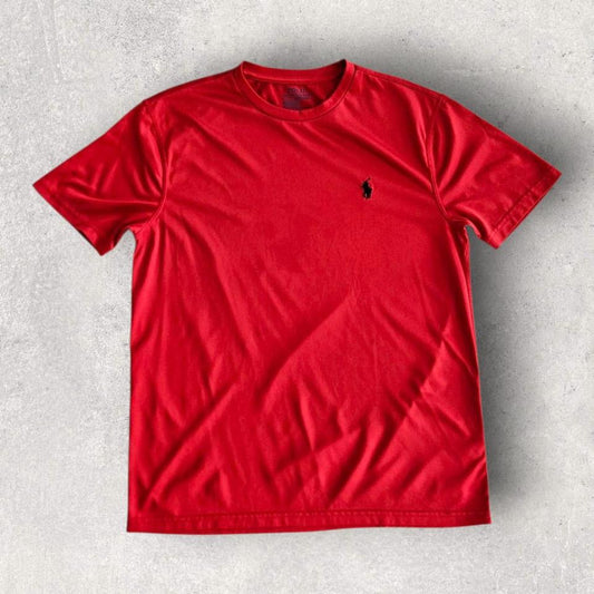 Polo Ralph Lauren red T-shirt - S Polo Ralph Lauren red T-shirt - S 40.00 NIS Lizard Vintage Clothes T-Shirts