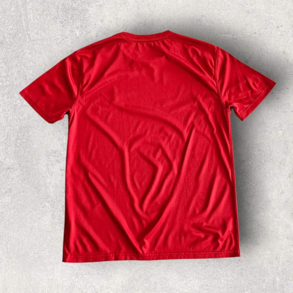 Polo Ralph Lauren red T-shirt - S Polo Ralph Lauren red T-shirt - S 40.00 NIS Lizard Vintage Clothes T-Shirts
