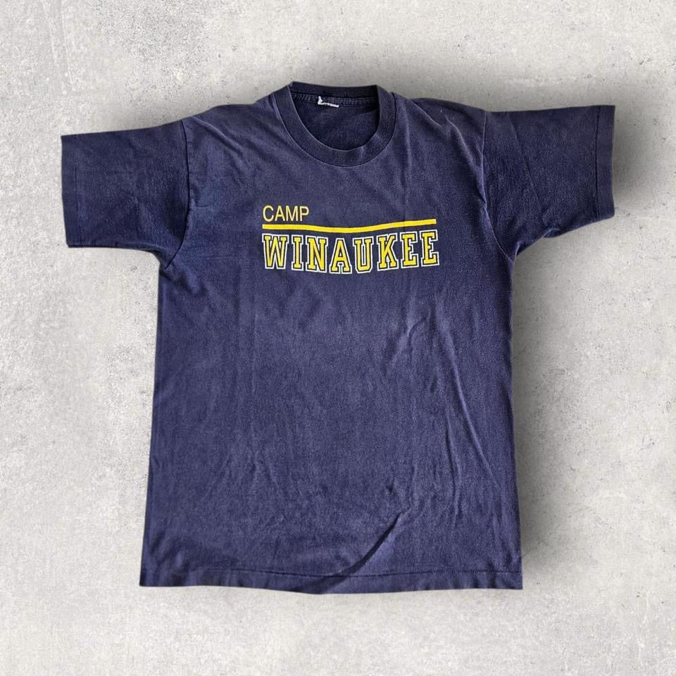 Camp Winaukee Navy T-shirt - L Camp Winaukee Navy T-shirt - L 30.00 NIS Lizard Vintage Clothes T-Shirts