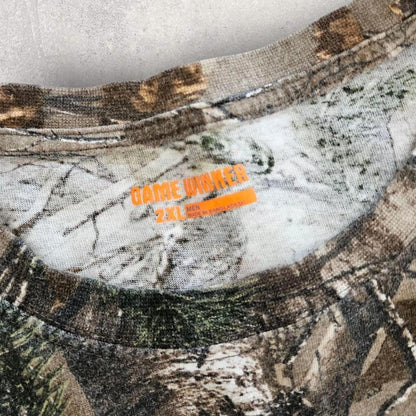Realtree Camo Long Sleeve T-shirt - XL Realtree Camo Long Sleeve T-shirt - XL Lizard Vintage Clothes
