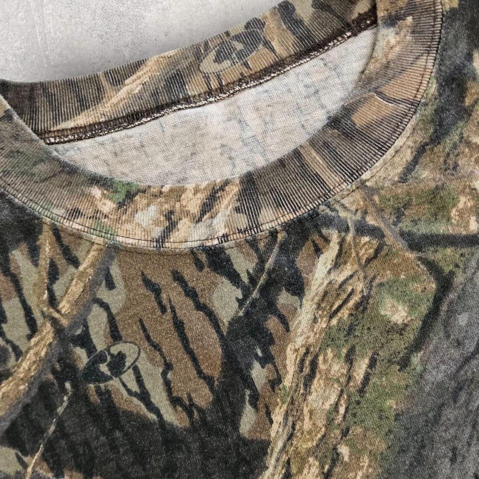 Vintage Mossy Oak Real Tree Camo Tee - XXL Vintage Mossy Oak Real Tree Camo Tee - XXL Lizard Vintage Clothes