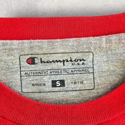 Champion Red Embroidered T-shirt - M Lizard Vintage Clothes T-Shirts